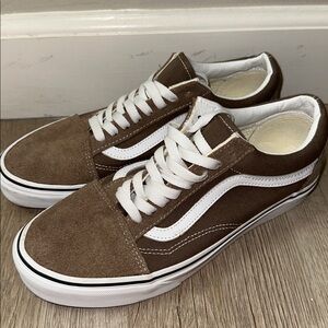 Vans Old Skool Low-Top Sneakers in Brown and White